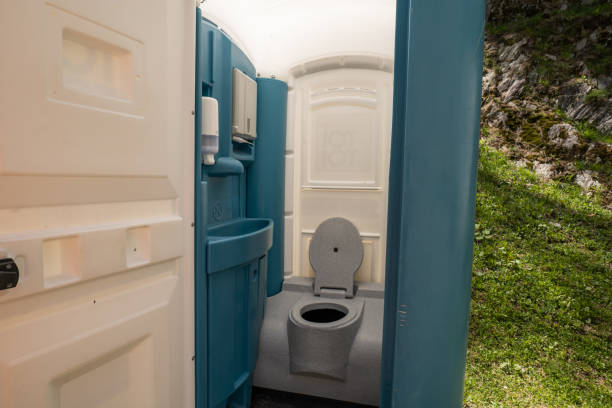 Best Porta potty delivery and setup  in Coldstream, OH